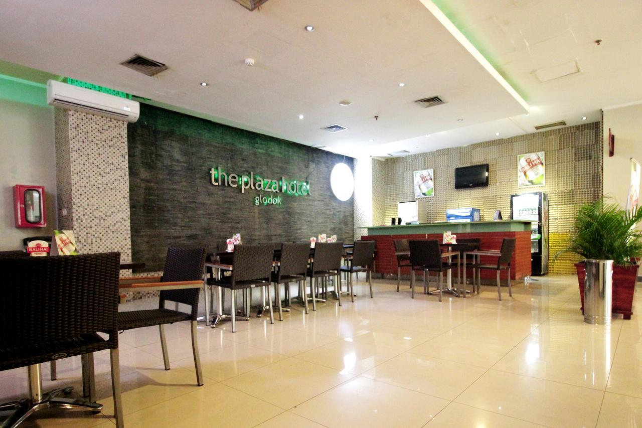 The Plaza Hotel Glodok Giacarta Esterno foto